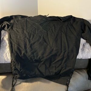 Forever 21 black sweatshirt